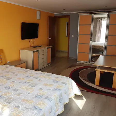 Ianis Paradise Casa de hóspedes