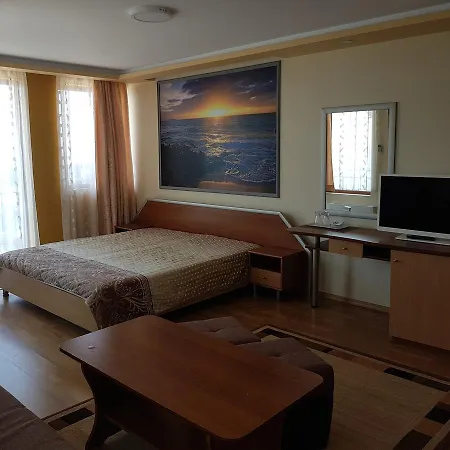 Casa de hóspedes Ianis Paradise 3*