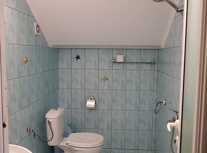 Ianis Paradise Gæstehus 3*