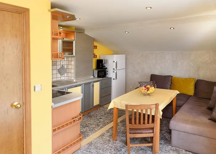 Gæstehus Ianis Paradise Nessebar