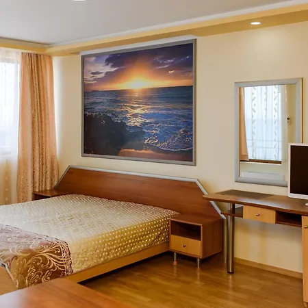 Ianis Paradise Konukevi 3*