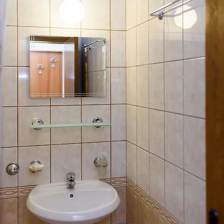 Konukevi Ianis Paradise Misivri