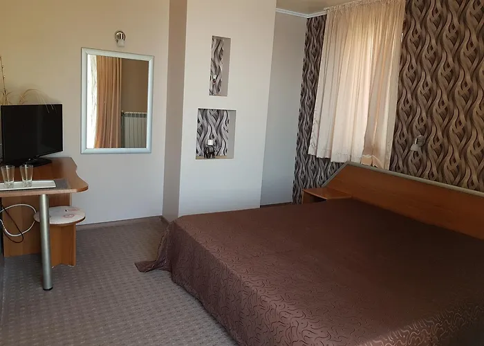 Ianis Paradise Neszebar