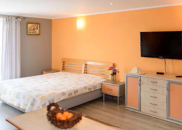 Ianis Paradise Neszebar