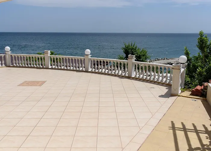 Vendégház Ianis Paradise